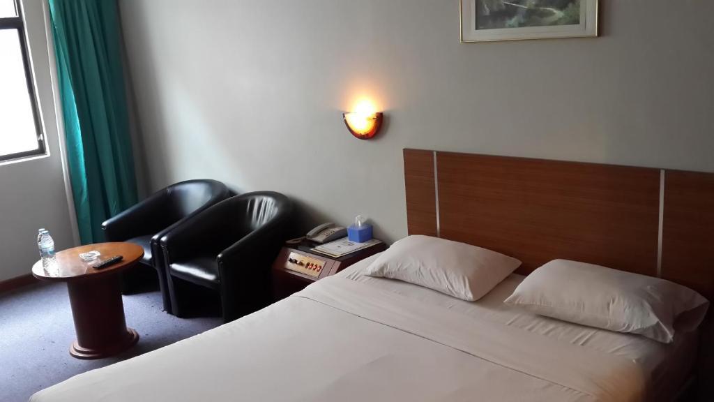 Marina Sentosa Hotel Batam Nagoya Exterior photo